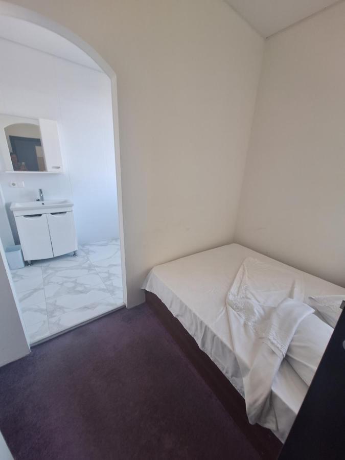 Hotel Барселона Mizikevycha Zewnętrze zdjęcie