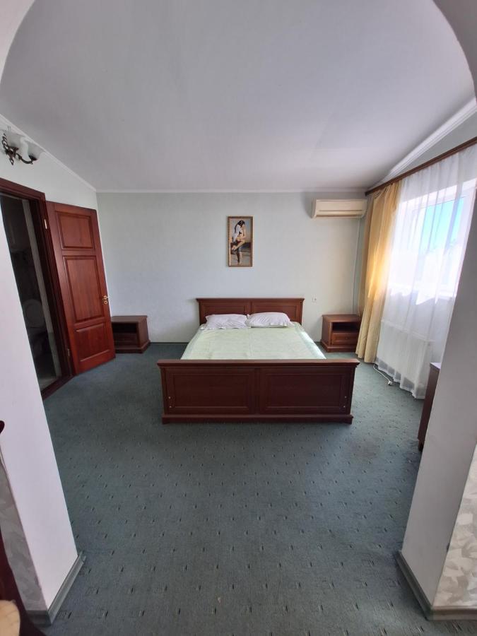 Hotel Барселона Mizikevycha Zewnętrze zdjęcie